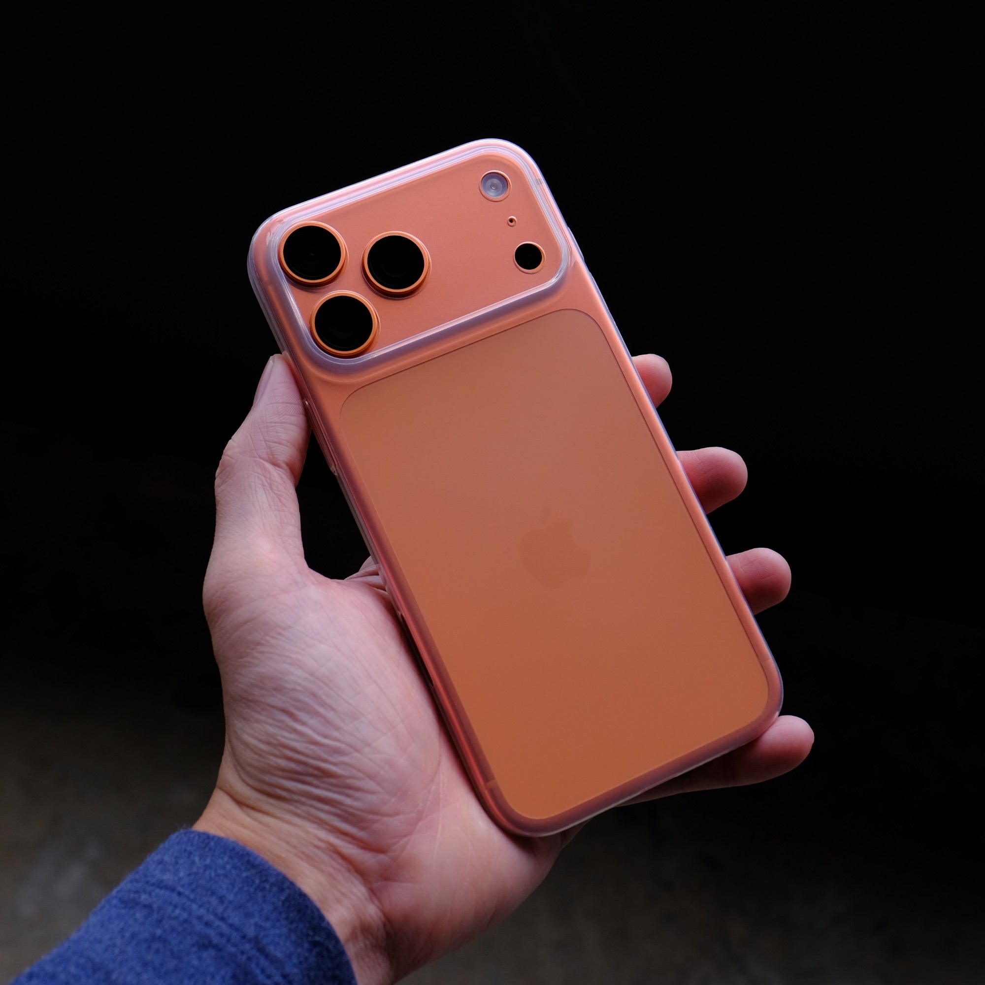 Trellix Naked - for iPhone 17 Pro