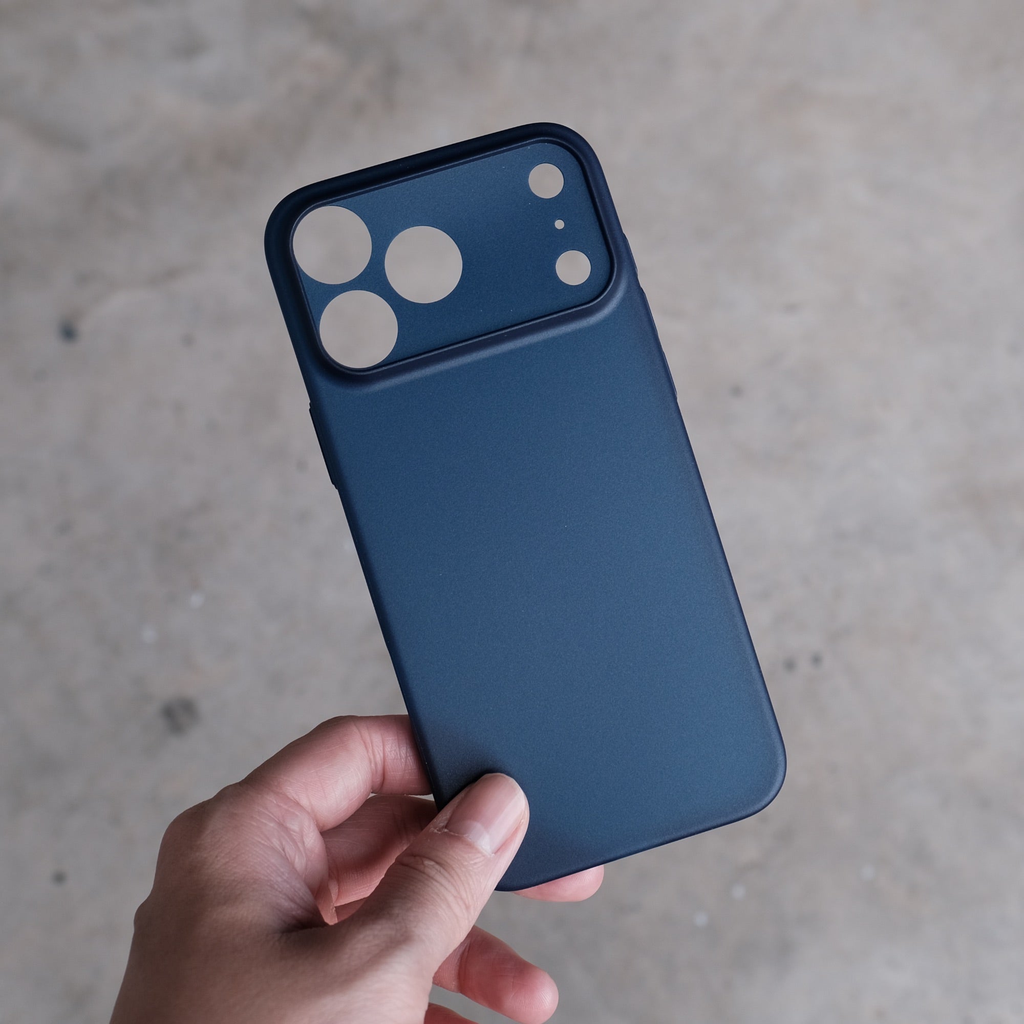 Trellix Naked - for iPhone 17 Pro