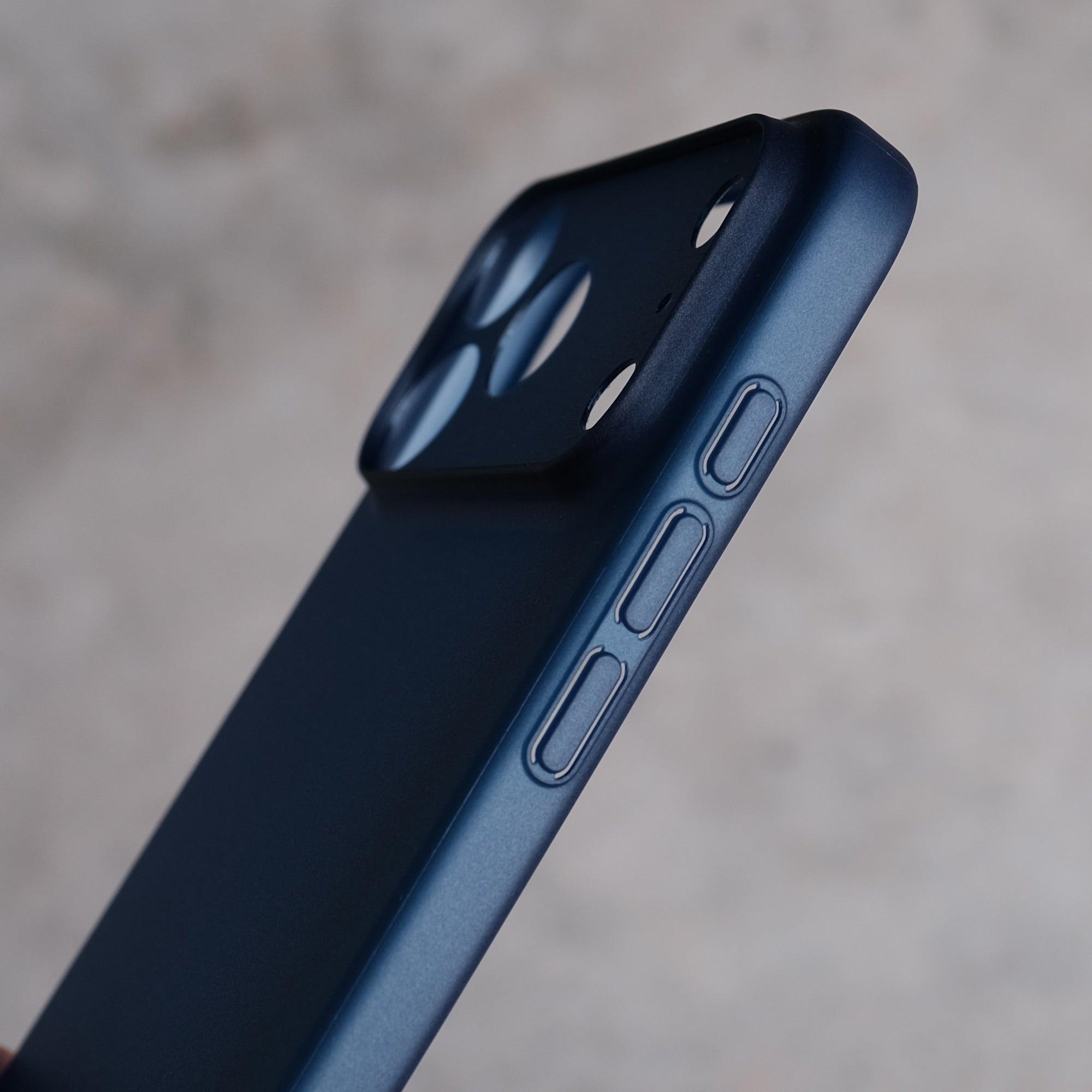Trellix Naked - for iPhone 17 Pro