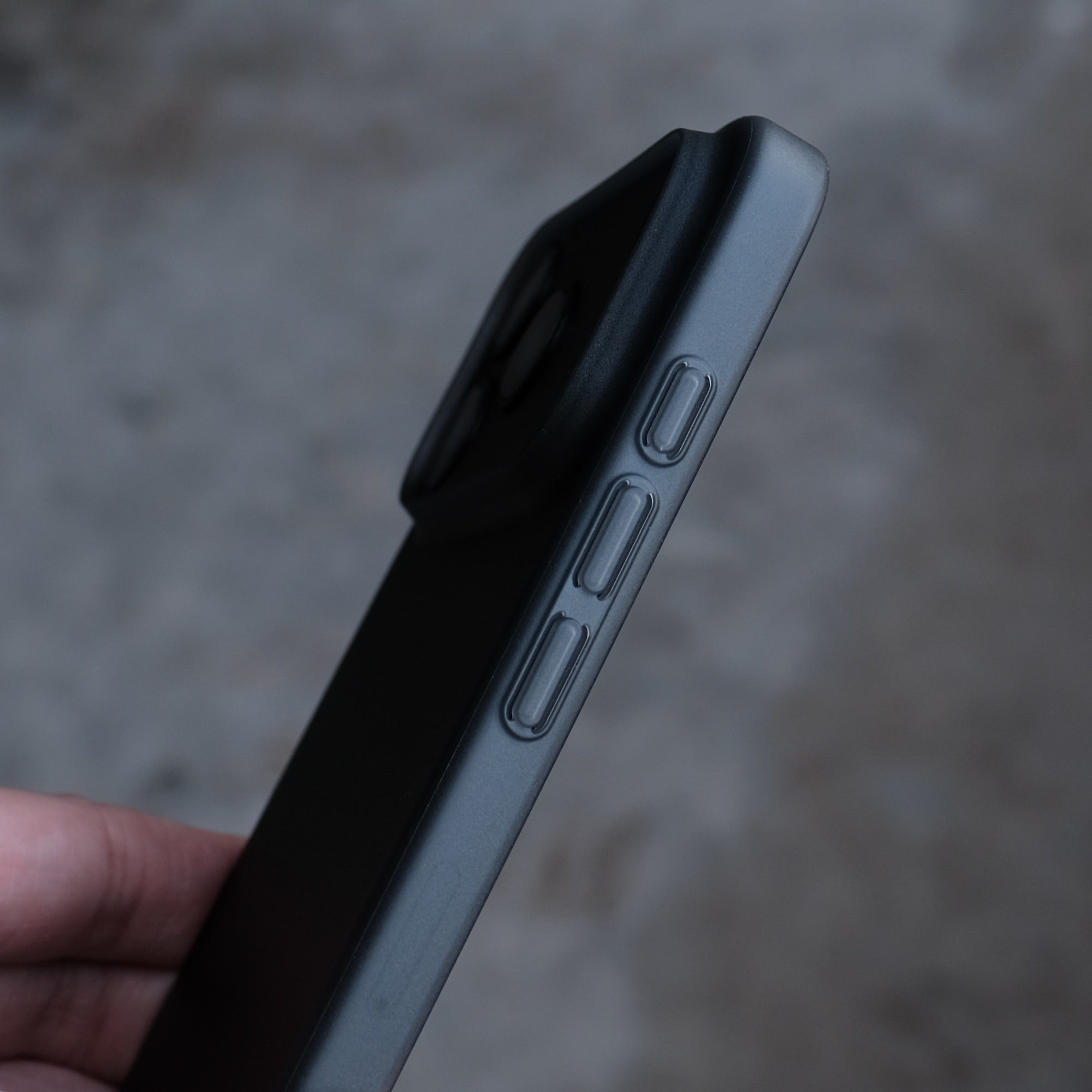 Trellix Naked - for iPhone 17 Pro