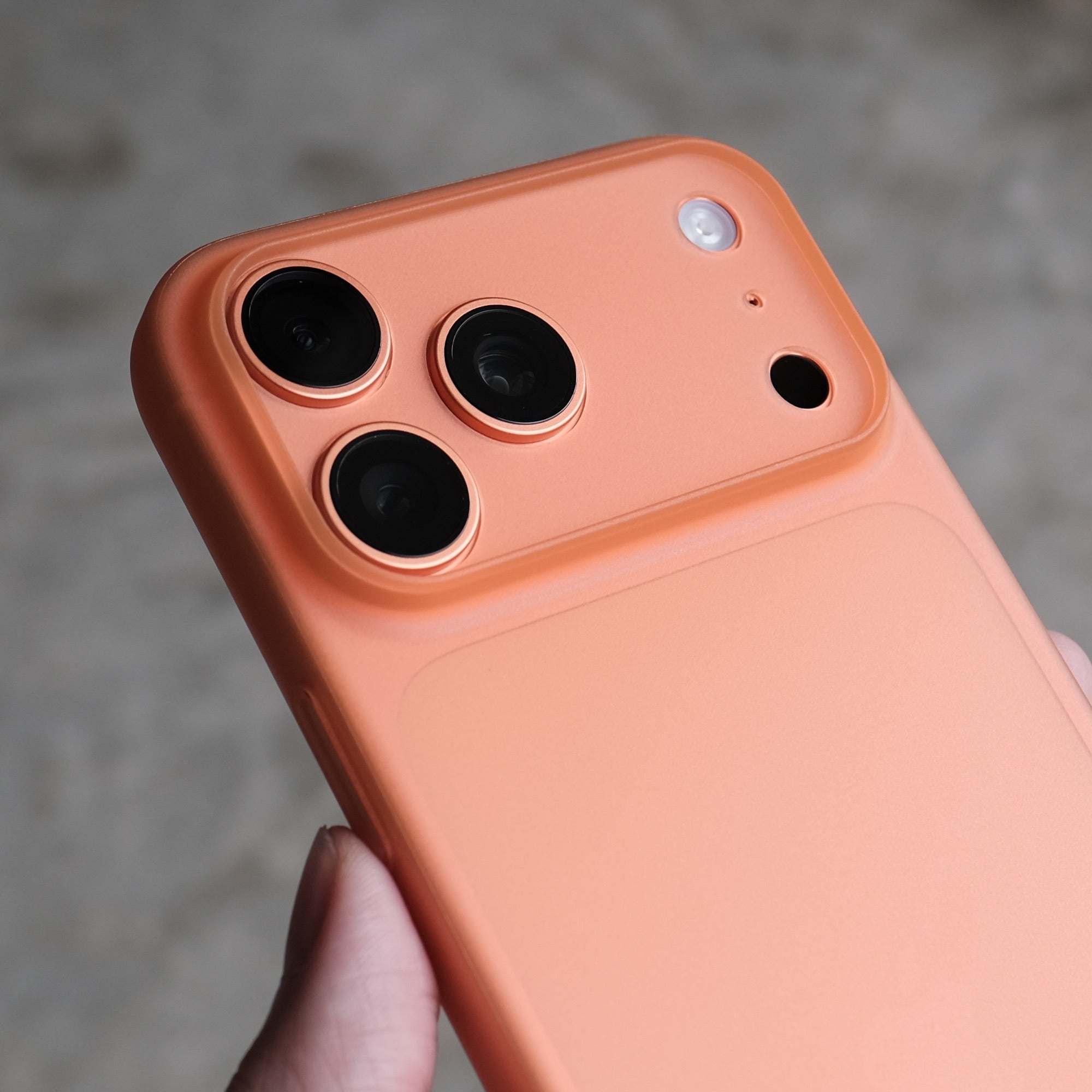 Trellix Naked - for iPhone 17 Pro