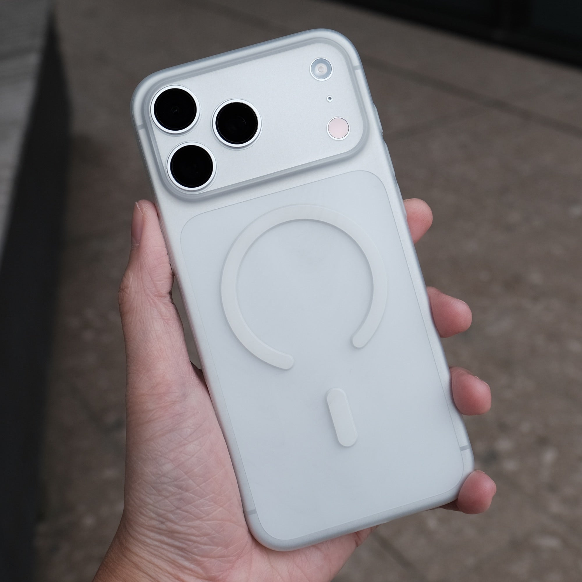 Trellix Naked - for iPhone 17 Pro Max